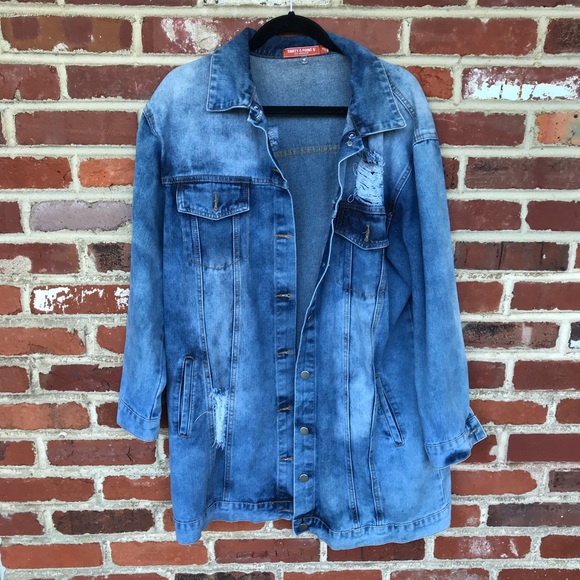thirty 6 point Jackets & Blazers - Thirty 6 Point distressed oversized denim jacket M